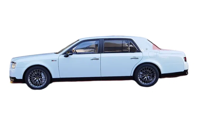 AUTOart 118 TOYOTA 118 CENTURY GRMN 9cm