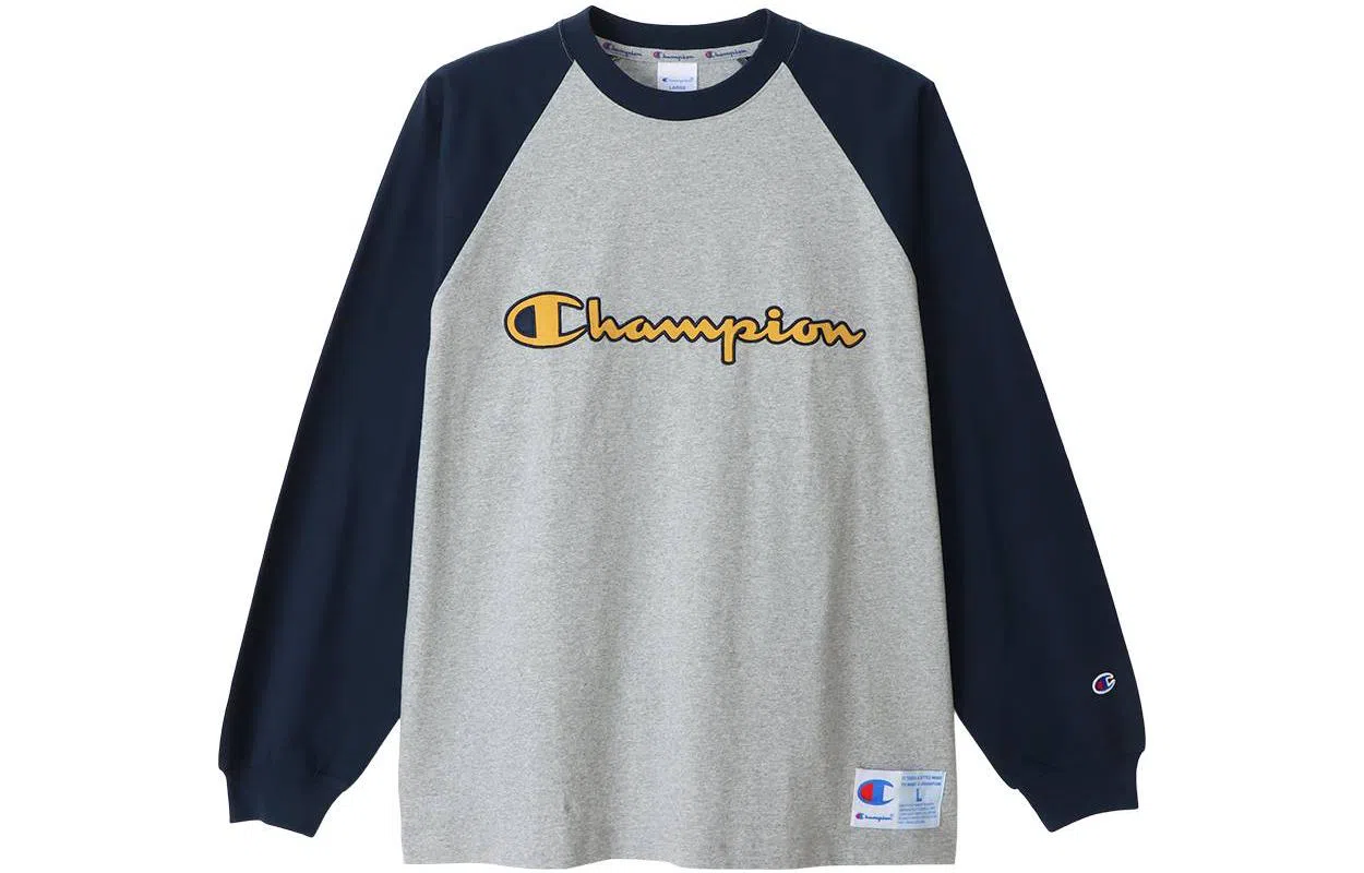 Champion FW22 Logo Crewneck Long Sleeve Tee