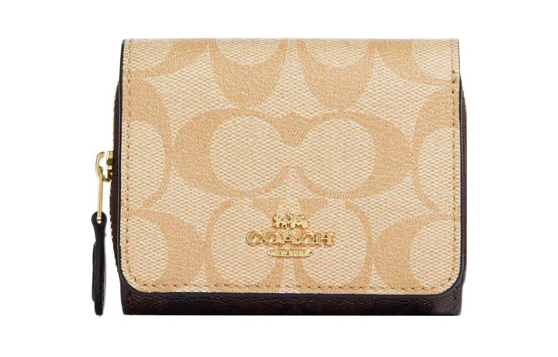 COACH Trifold Wallet 10