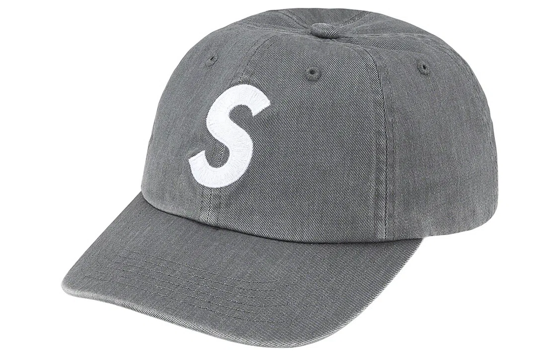 Supreme 6-Panel