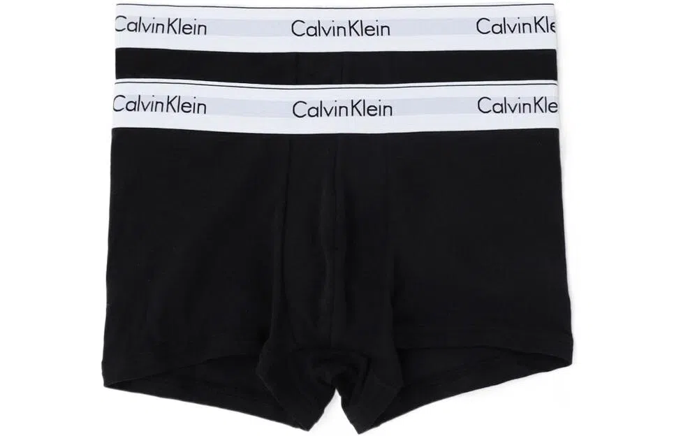 CKCalvin Klein 2
