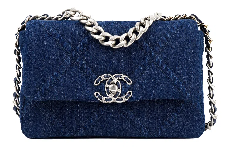 CHANEL 19Bag
