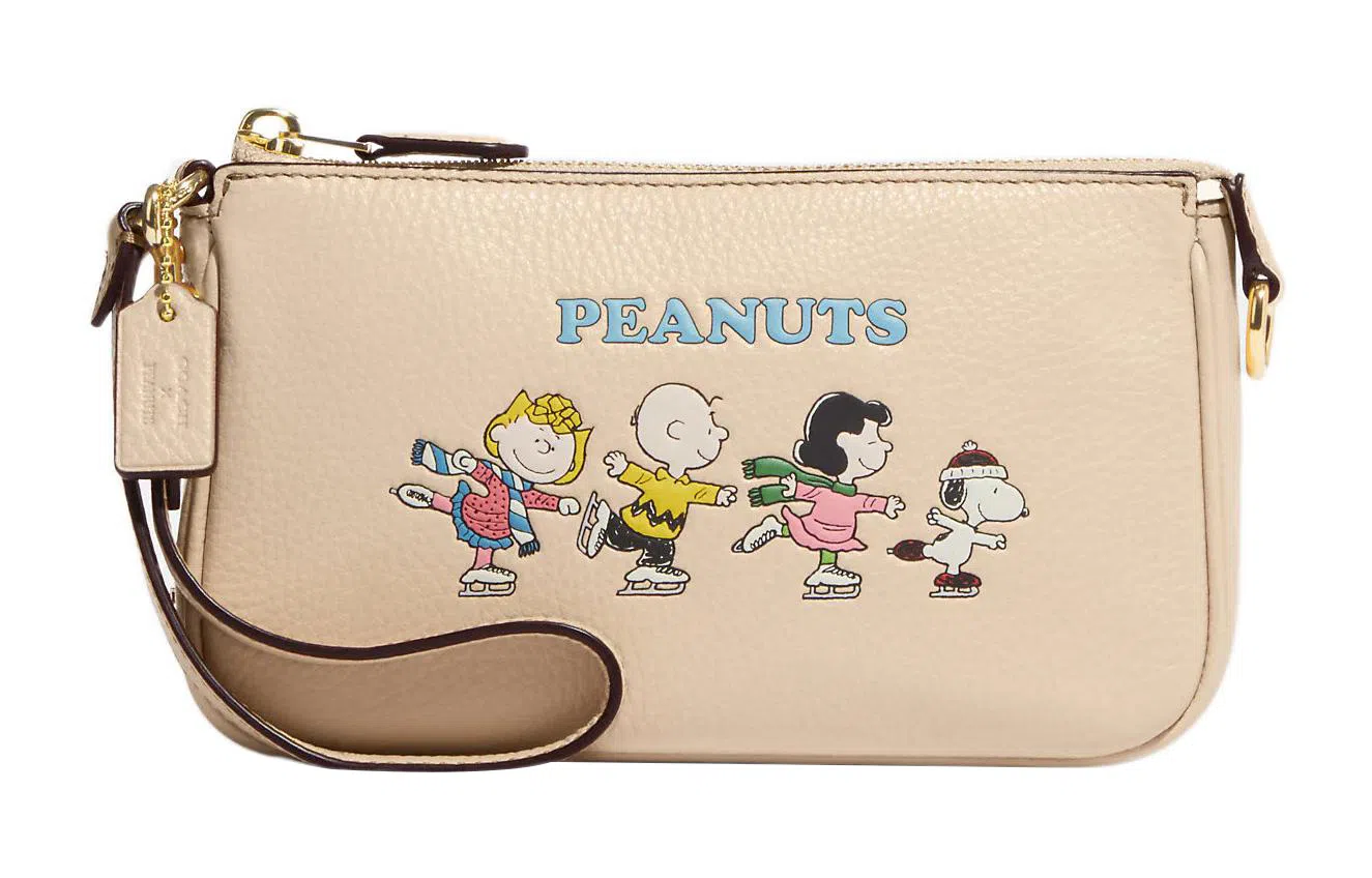 COACH x Peanuts Nolita 19