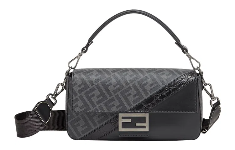 FENDI Baguette FF