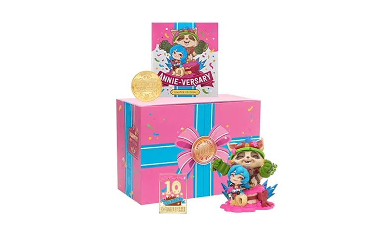 LEAGUE OF LEGENDS league of legends Q 15cm