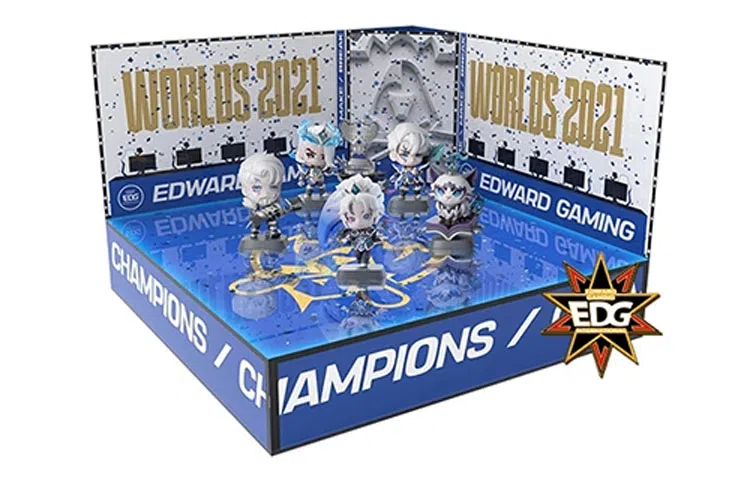 LEAGUE OF LEGENDS EDG Q 10cm