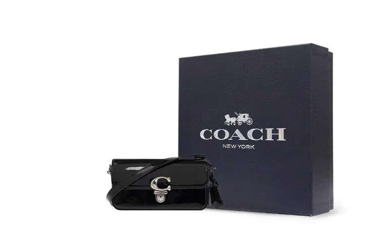 COACH Studio 20