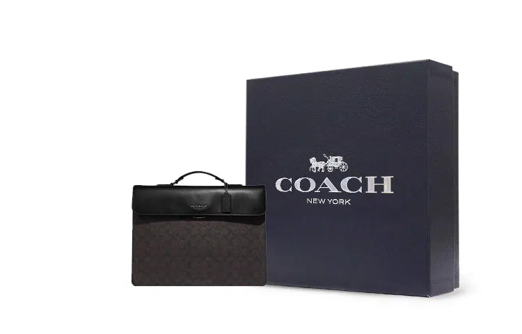 COACH Graham 30