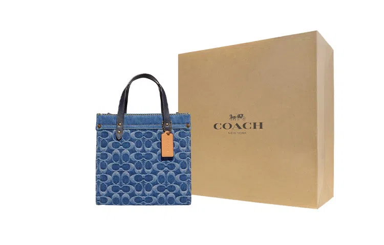 COACH Field 22 Tote