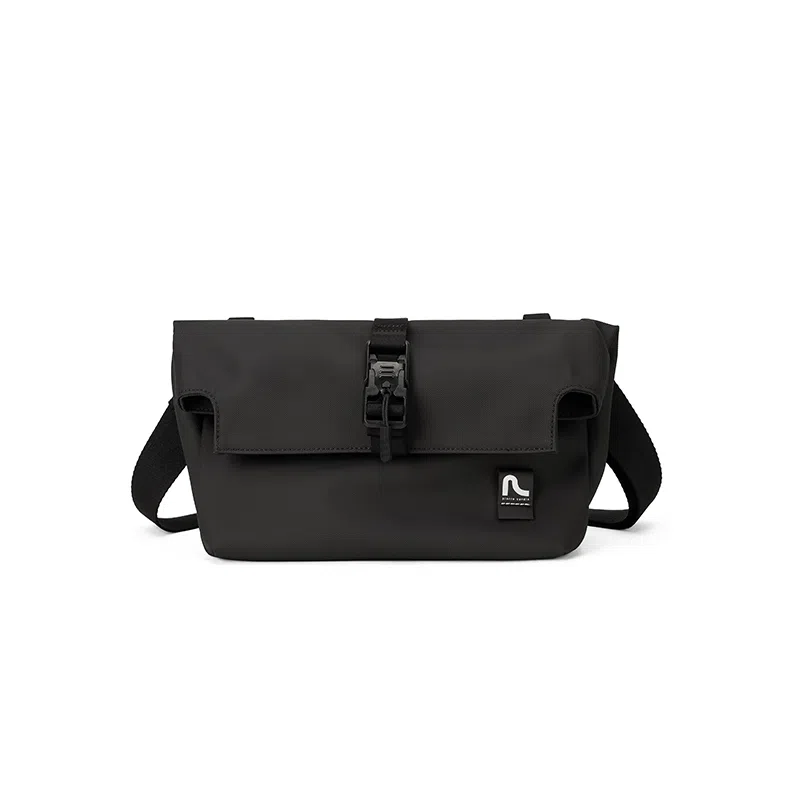 PIERRE CARDIN Buckle