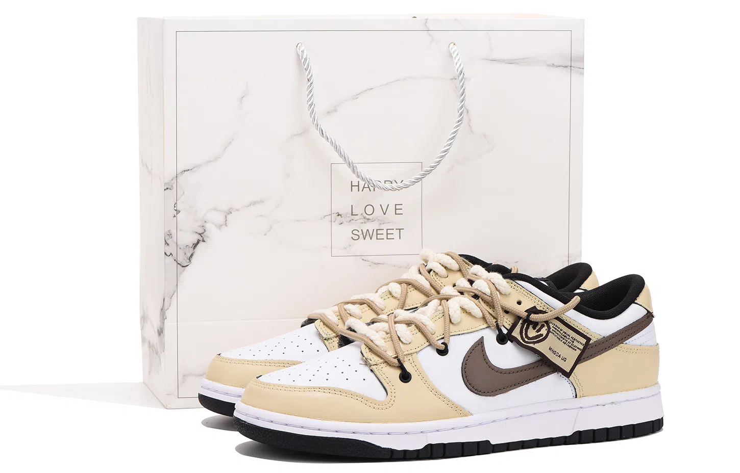 Nike Dunk Low Retro Almond