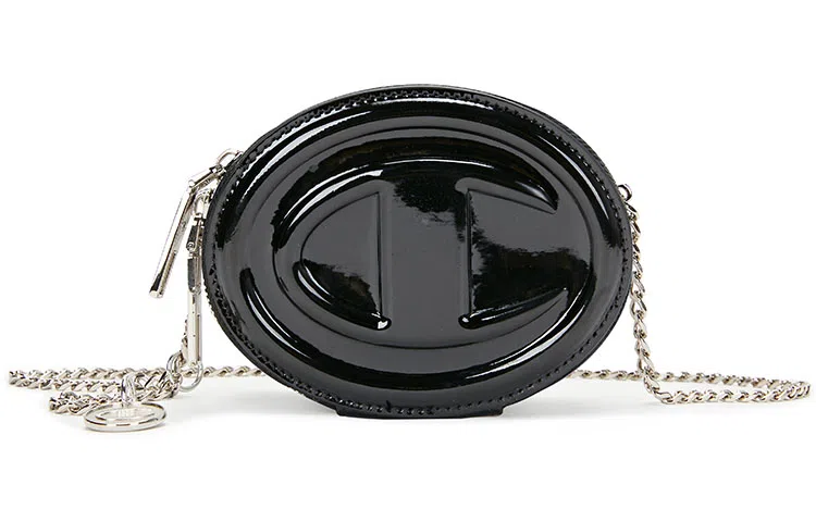 Champion 2023C1919 C-Logo