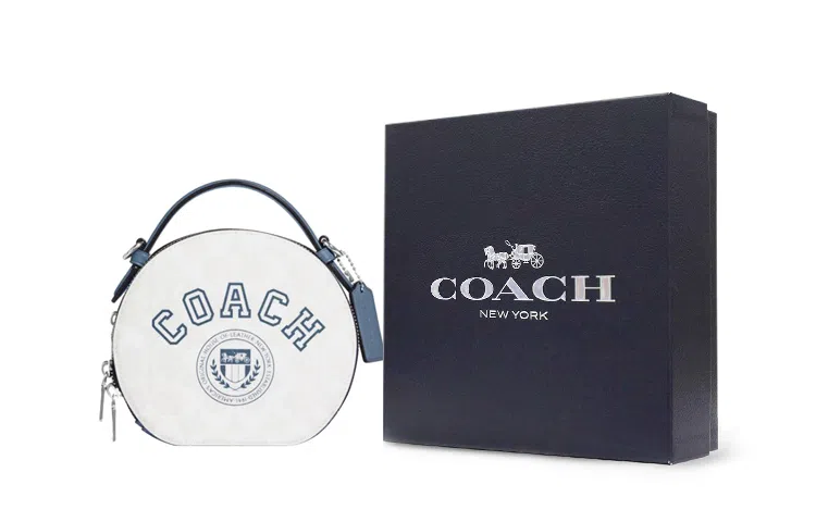 COACH Canteen 18
