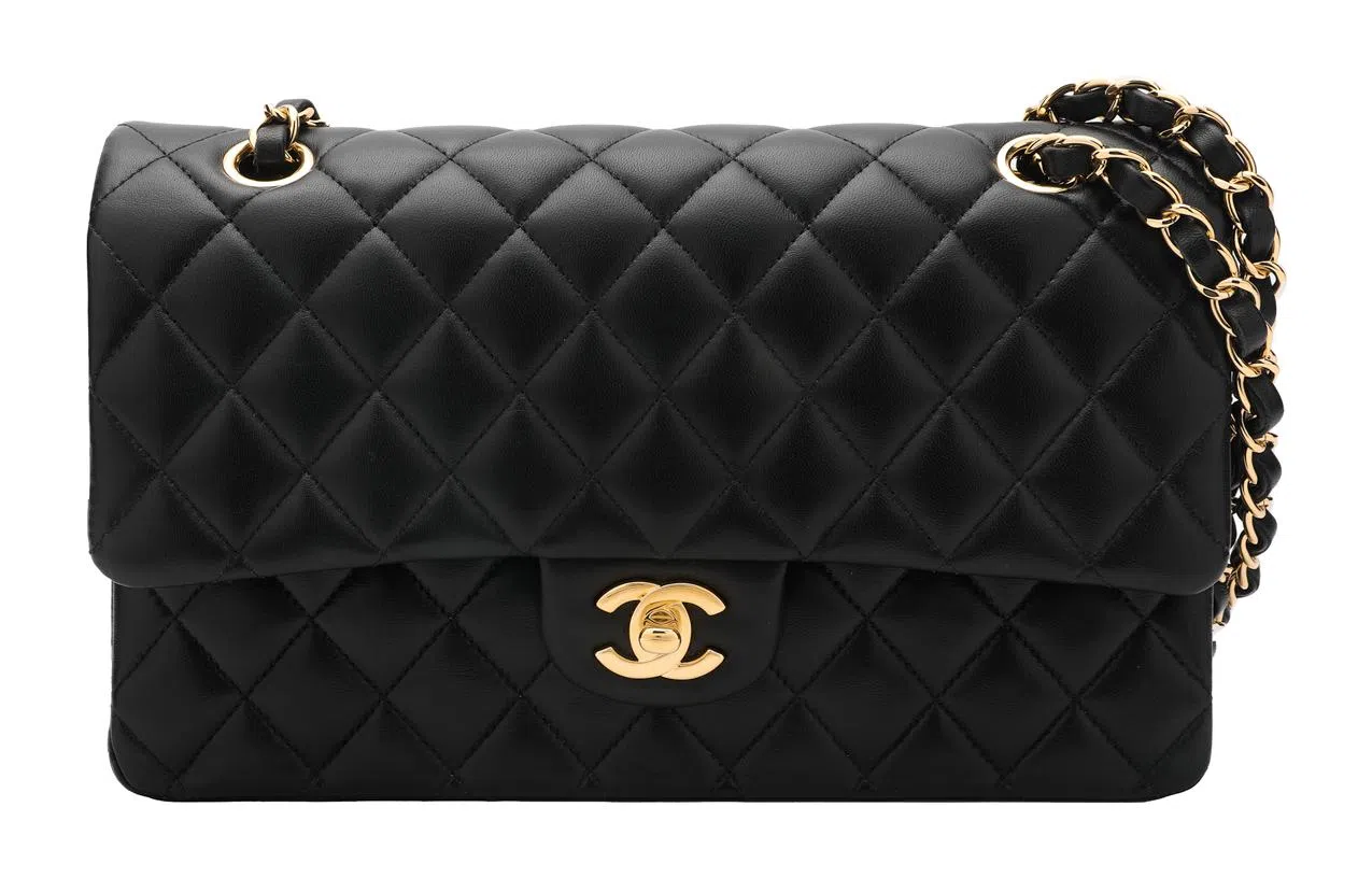 Chanel Classic Flap Medium Black