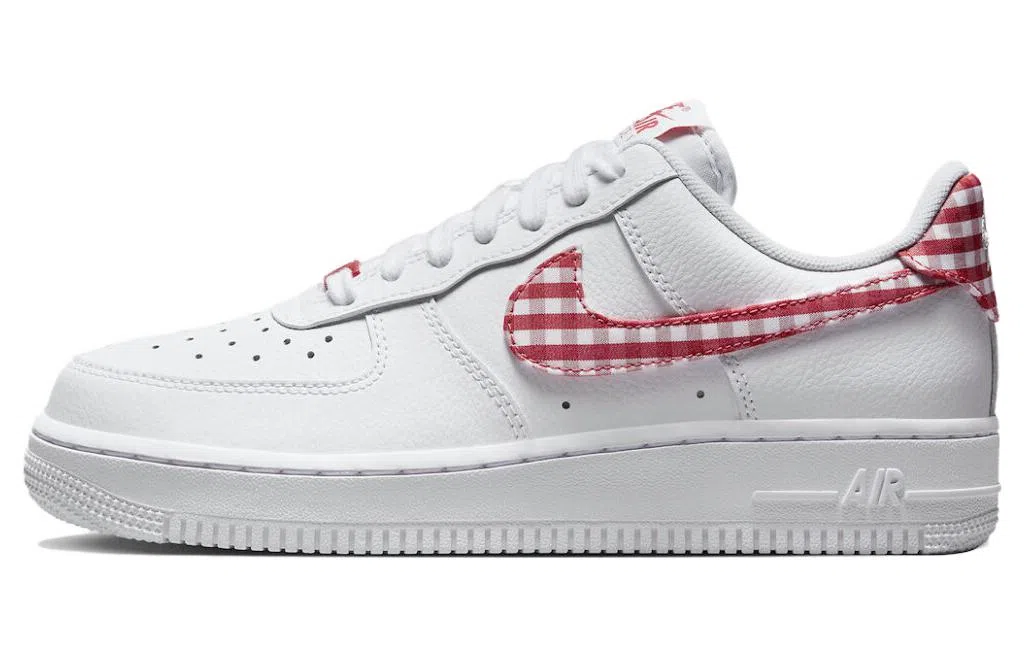 Nike Air Force 1 Low "Red Gingham"