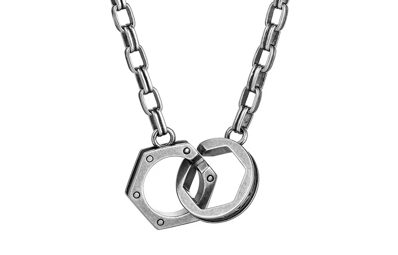 周六福 双环无形银饰套链男潮项链