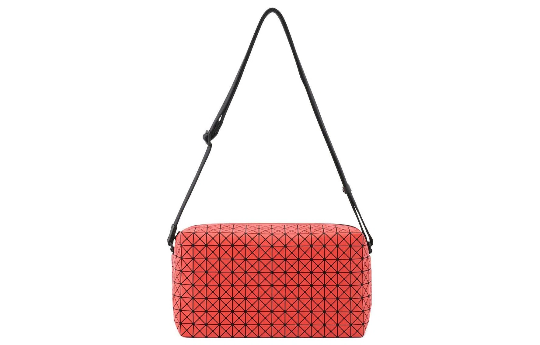 ISSEY MIYAKE Saddle Bag