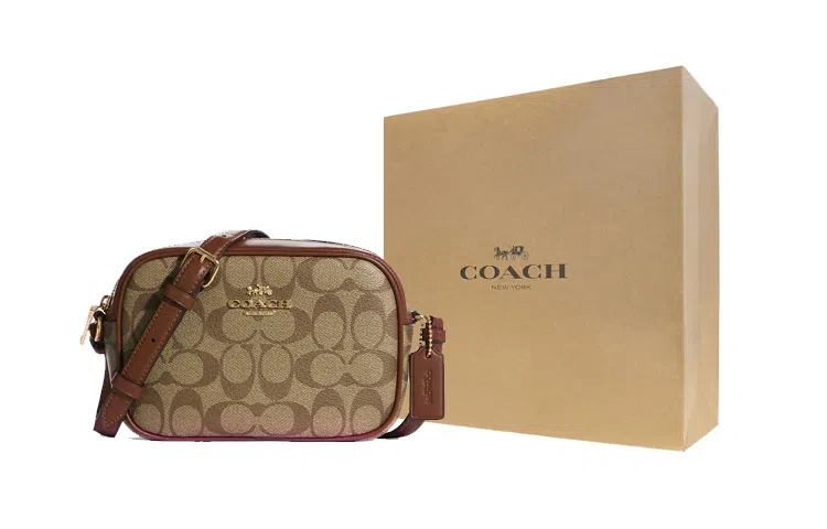 COACH Camera 19
