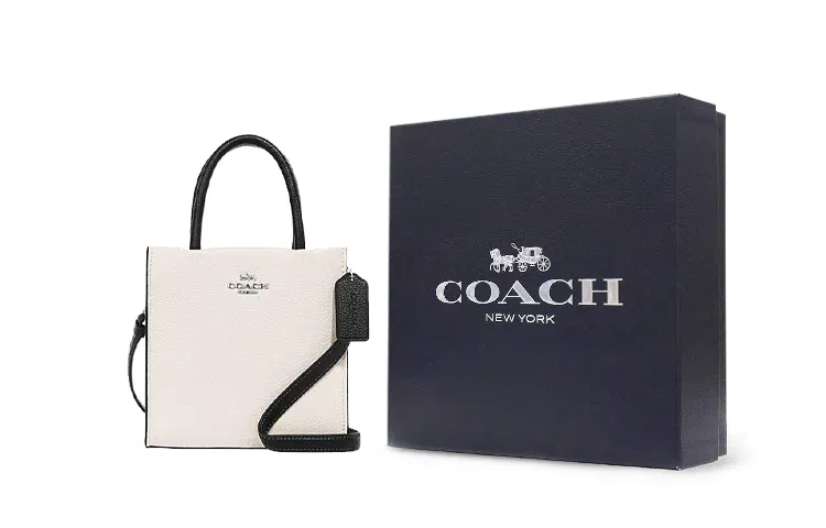 COACH Cally 17 White
