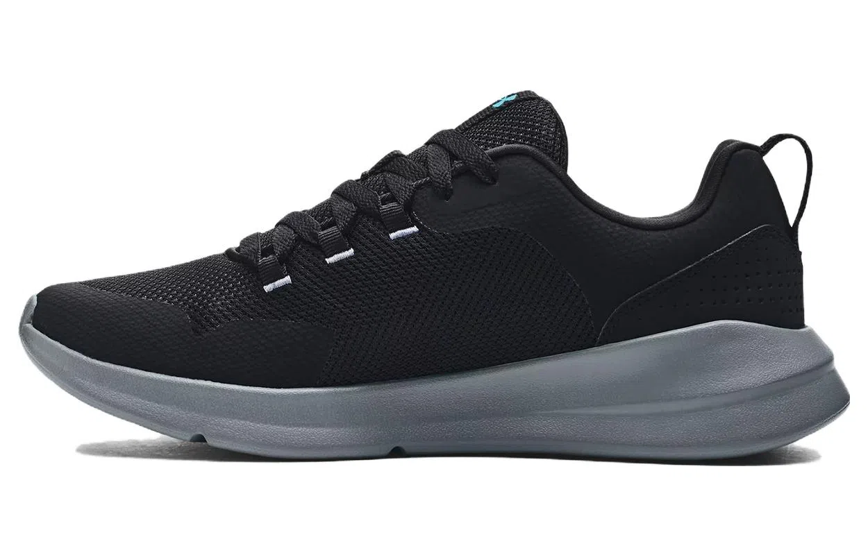 Under Armour Essential