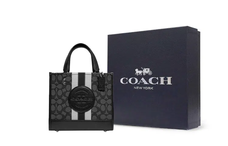 COACH Dempsey 22 Tote