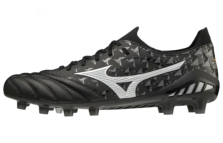 Mizuno Morelia Neo 3