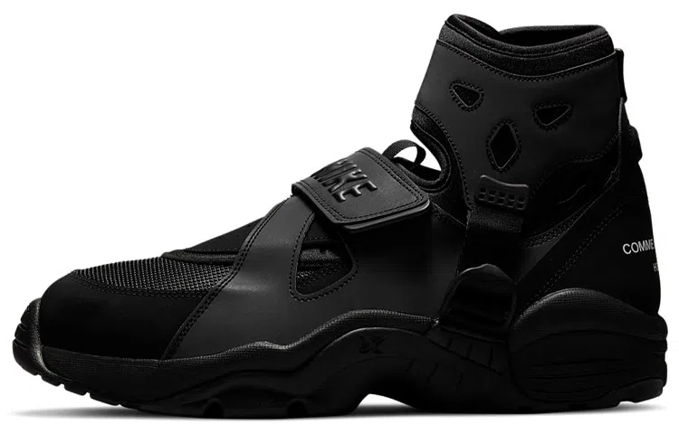 Comme Des Garçons x Nike Air Carnivore Black