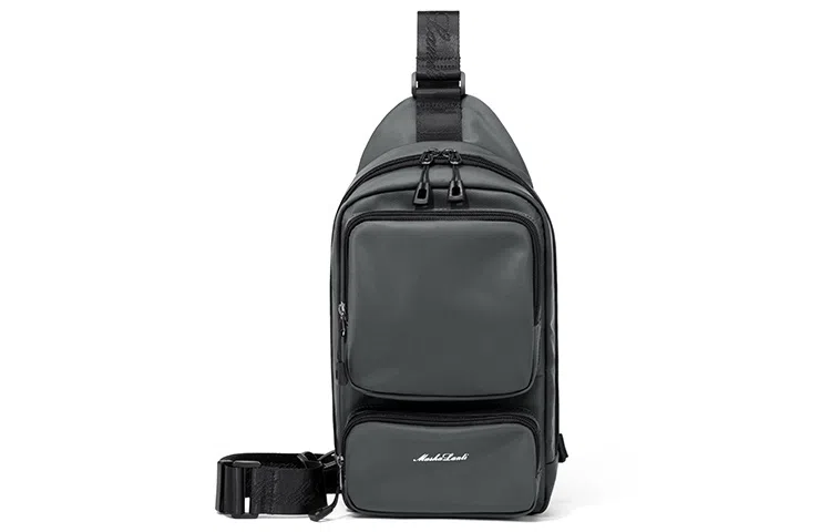 马莎兰缇 小众休闲简约纯色户外出行通勤大容量防泼水潮流 牛津纺 单肩斜挎胸包 男款 烟灰色/黑色