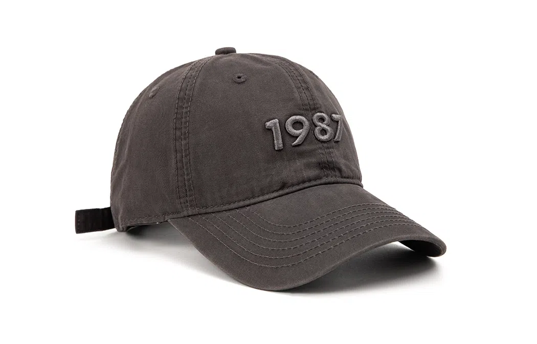 白卷 软顶数字刺绣遮阳 鸭舌帽 男女同款情侣款