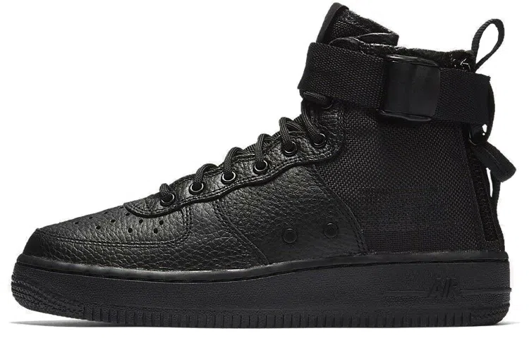 Nike Air Force 1 Triple Black