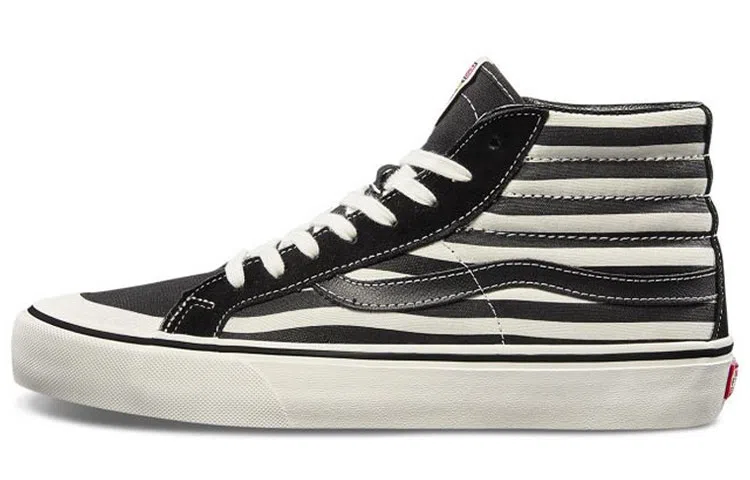Vans SK8-Hi Black White