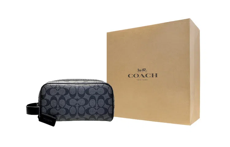 COACH Travel Kit 22 Black
