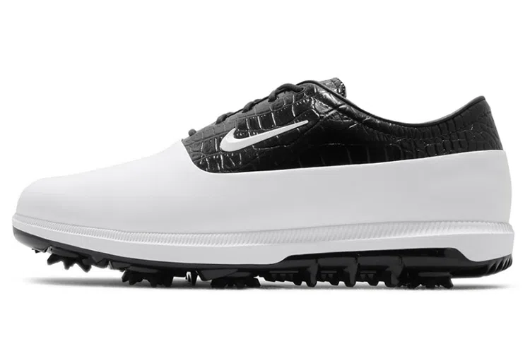 Nike Air Zoom Victory Tour Wide