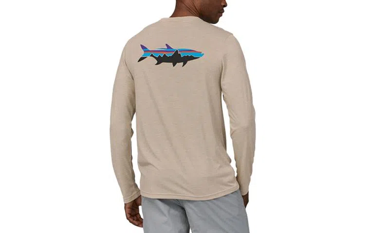 patagonia Men's Long-Sleeved Capilene Cool Daily Fish Graphic Shirt C1T