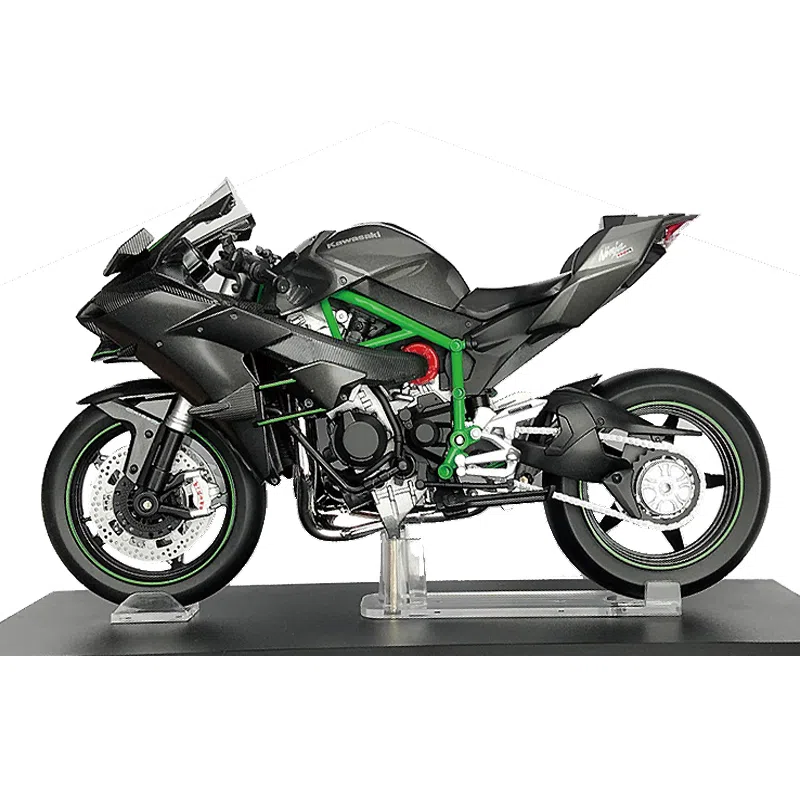 LCD MODELS x AOSHIMA 112 H2R