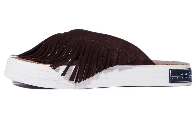 xVESSEL Tassel Toe Slides