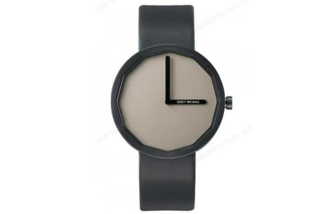 ISSEY MIYAKE 30 NY0P005