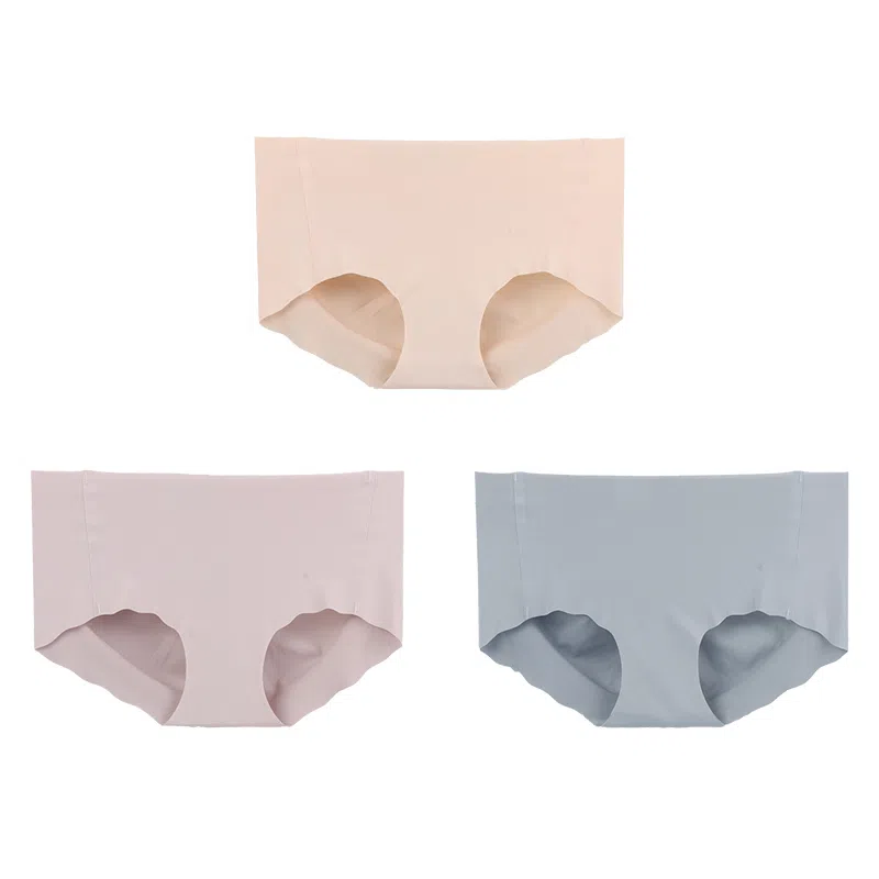 内在密码 无痕三角内裤女中腰大码女士蚕丝底裆透气底裤薄款蜜桃不夹臀