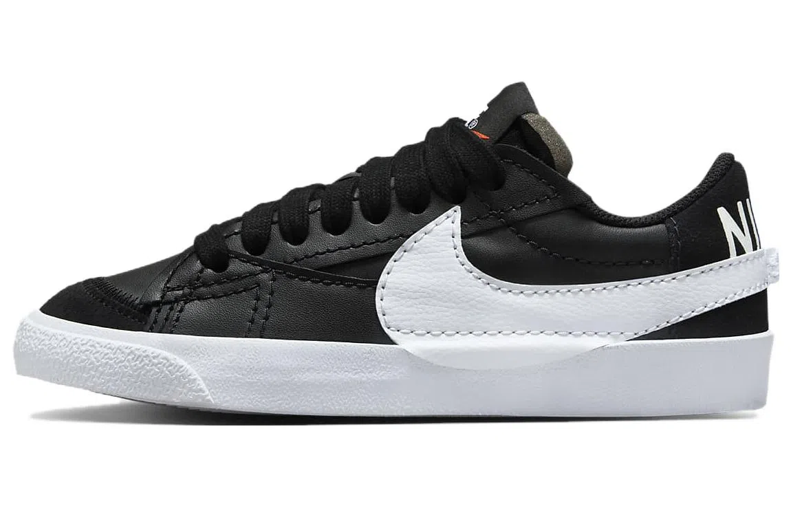 Nike Blazer Low Black