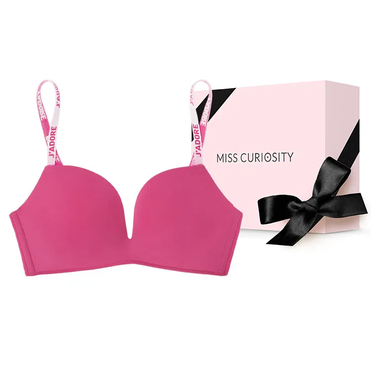 MISS CURIOSITY JADORE