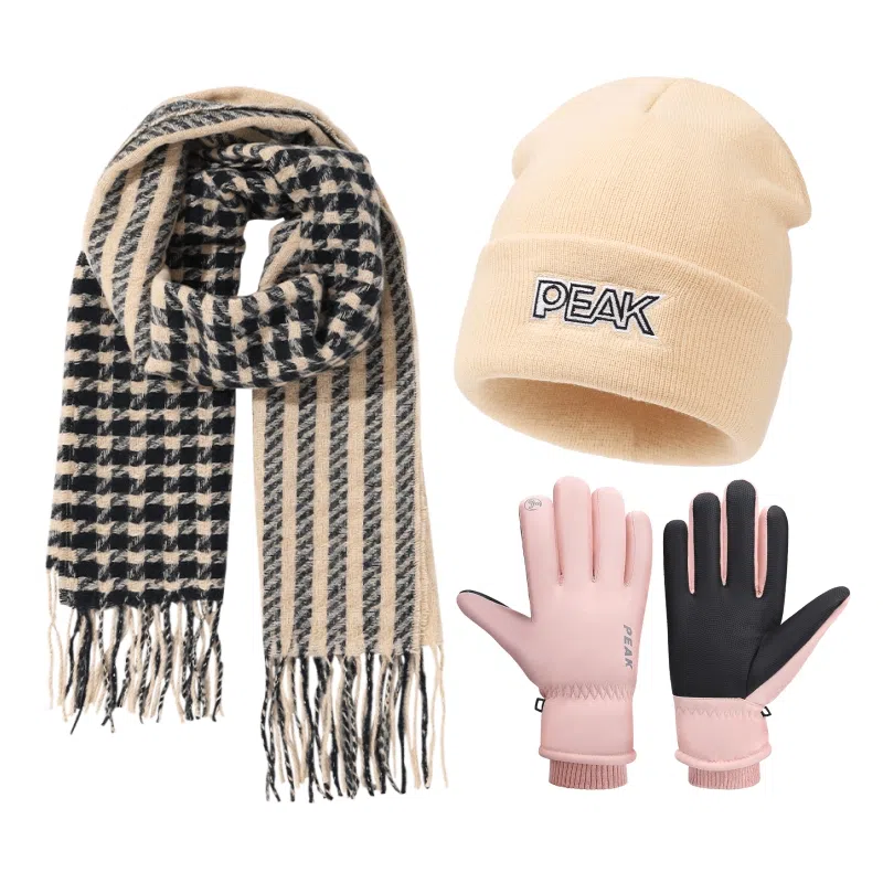 匹克 甜美小格纹流苏 保暖亲肤显气质 三件套 绒线围巾 女款