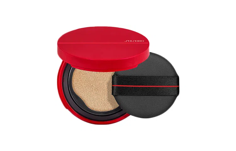 资生堂 随肌应变智能红气垫粉底液 水润贴肤