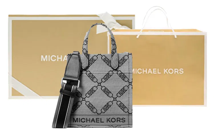 MICHAEL KORS MK Gigi Tote