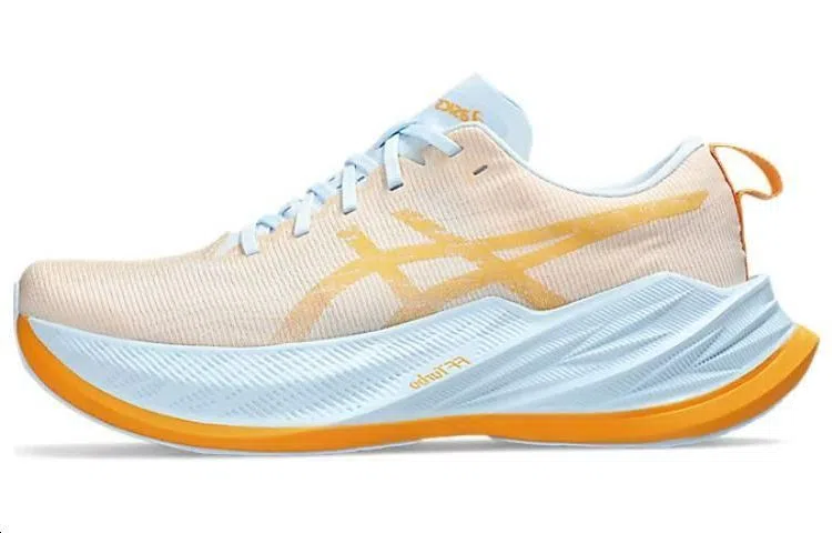 Asics Superblast
