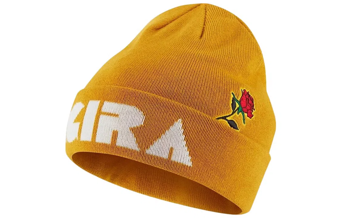 Nike Embroidered Beanie Yellow