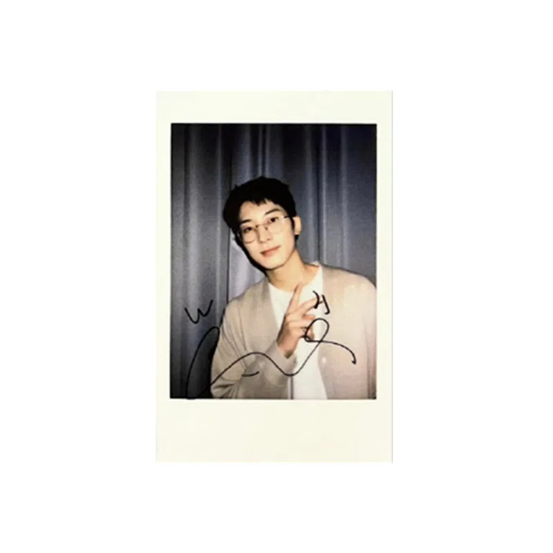 HYBE SEVENTEEN 4SECTOR 17 YZYC