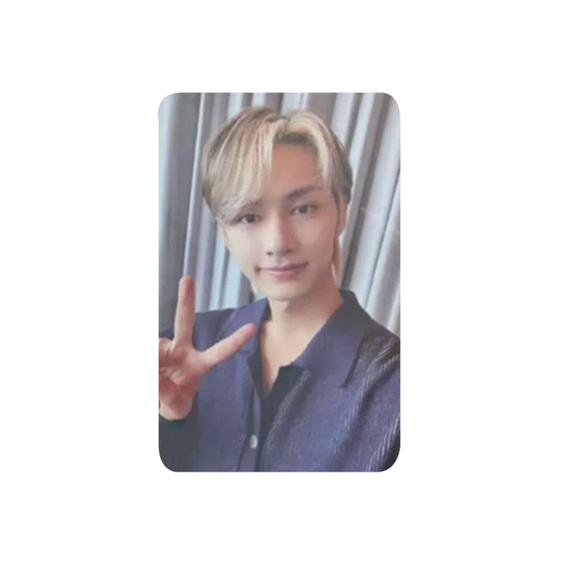 HYBE SEVENTEEN 4SECTOR 17 YZYC