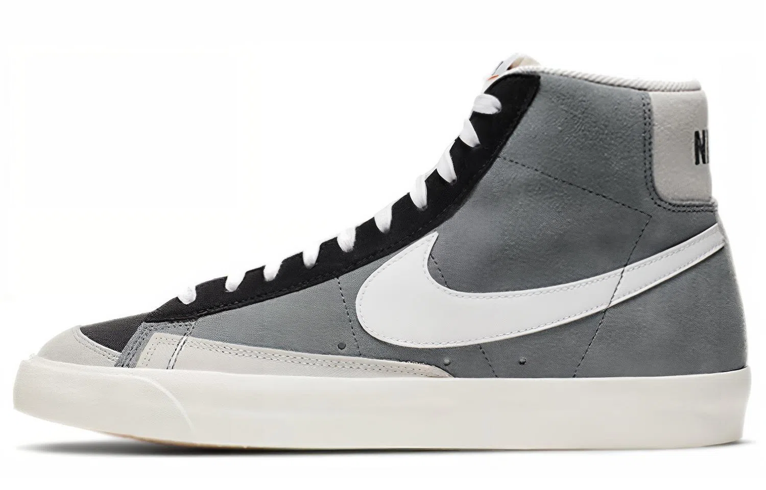 Nike Blazer