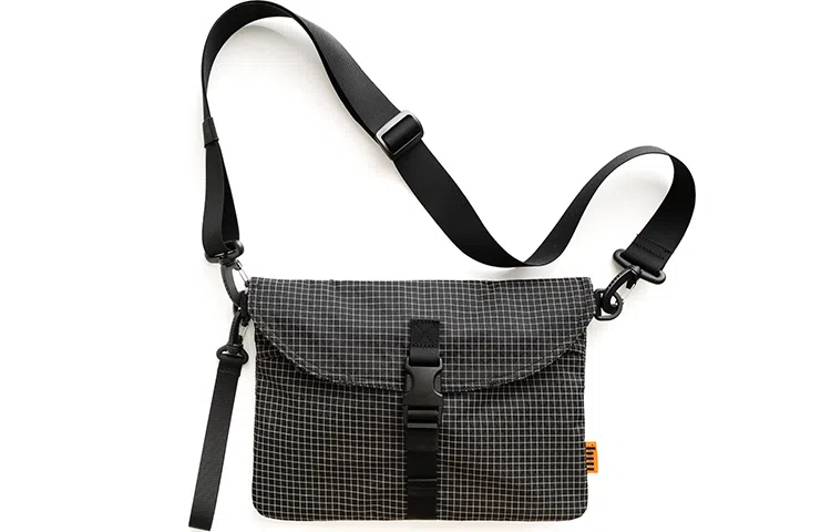 MYBRANDORIGINAL Classic Nylon Crossbody Bag Black