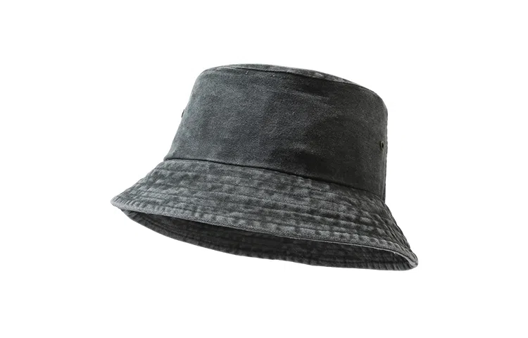 EQUIPMENTELEGANT Bucket Hat